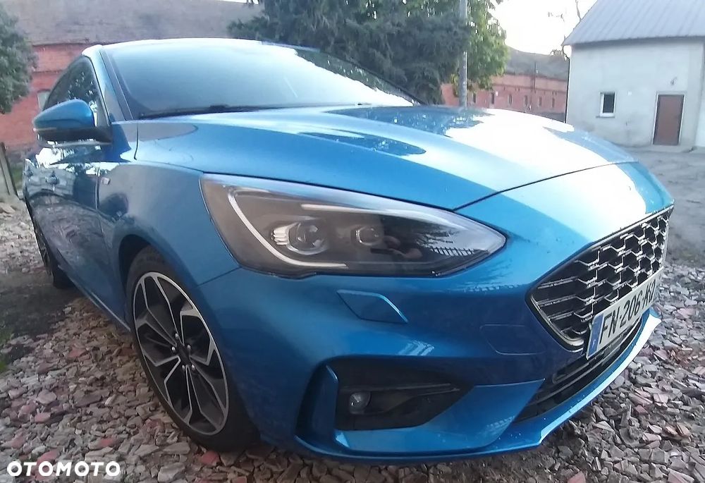 Ford Focus 1.0 EcoBoost Start-Stopp-System ST-LINE STYLE - 6
