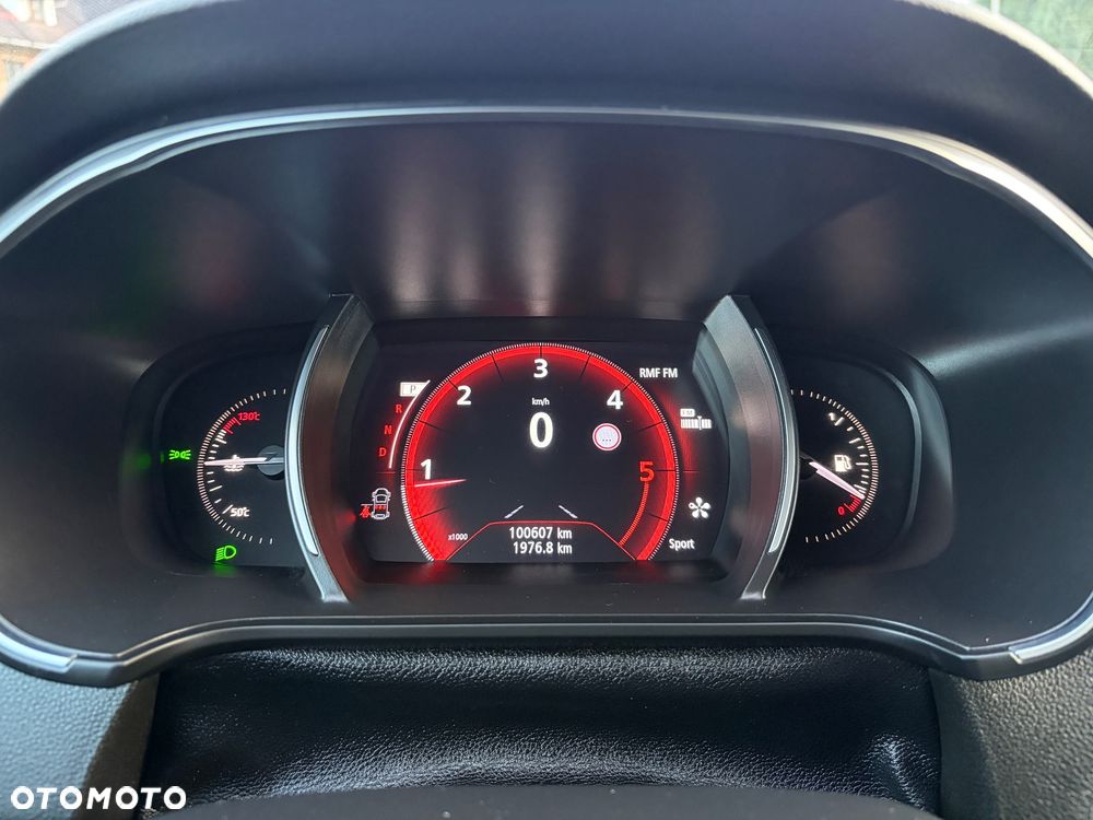 Renault Megane 1.5 dCi Bose EDC - 33