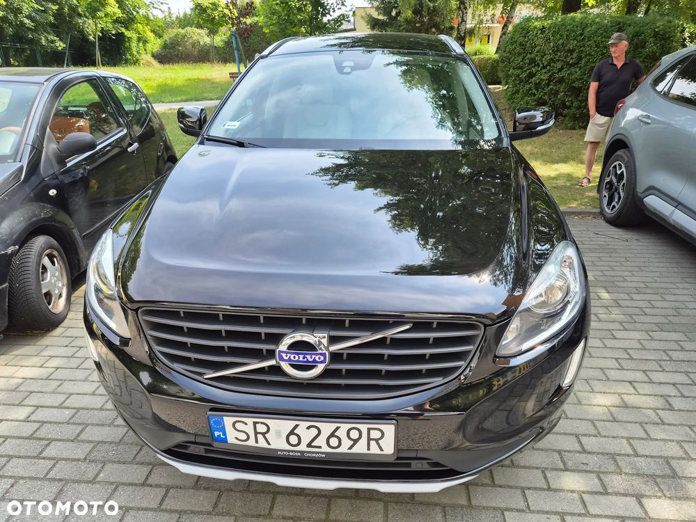 Volvo XC 60 D3 Drive-E Ocean Race - 11