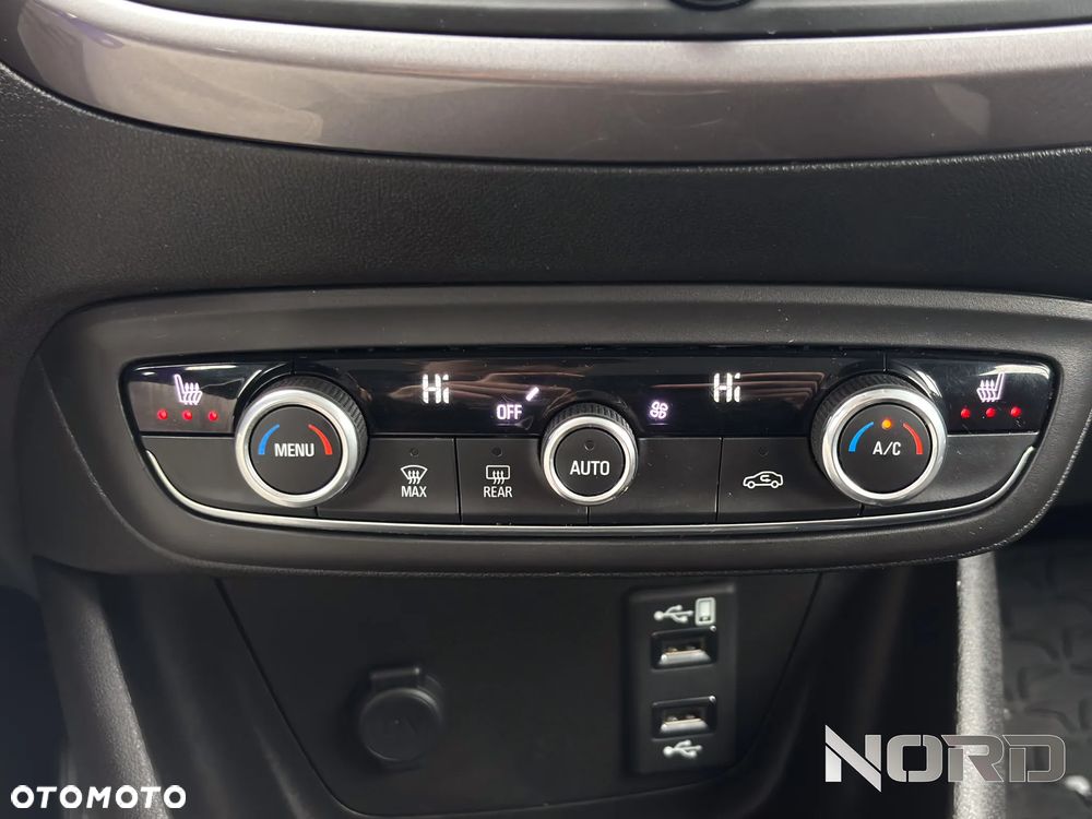 Opel Crossland X 1.2 T Enjoy S&S - 22