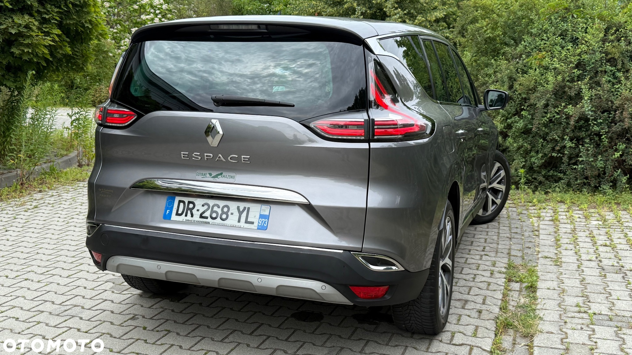 Renault Espace 1.6 dCi Energy Initiale Paris EDC - 37