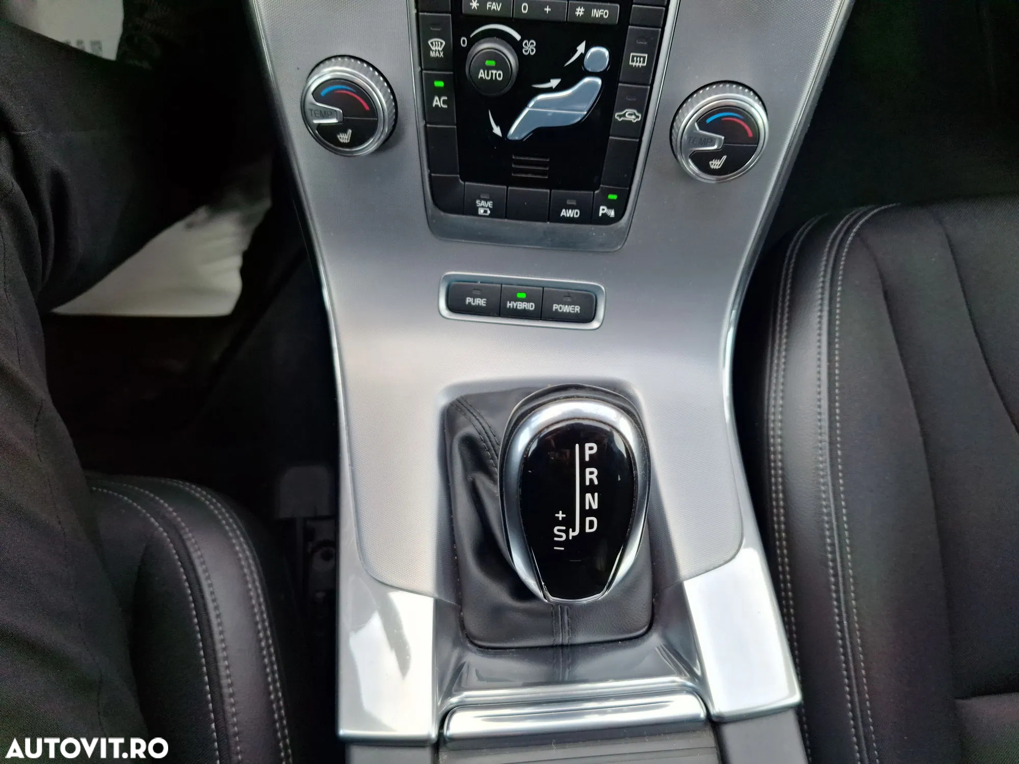 Volvo V60 - 15