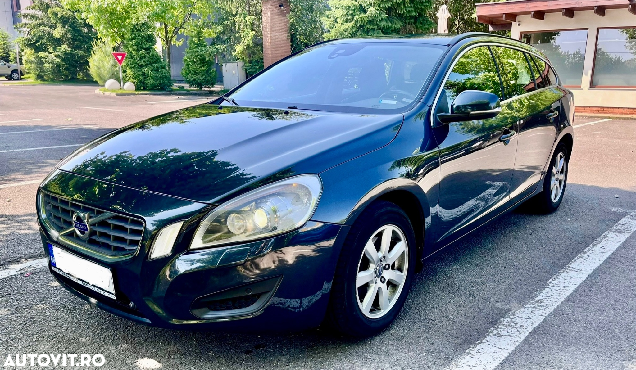 Volvo V60 D4 Start-Stop Basic - 2