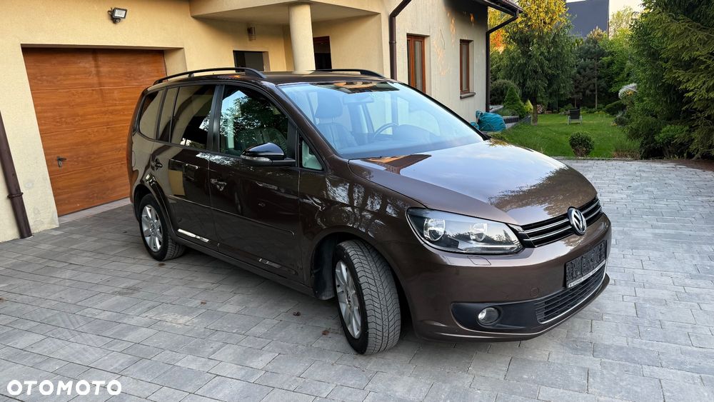 Volkswagen Touran 2.0 TDI DPF STYLE - 5