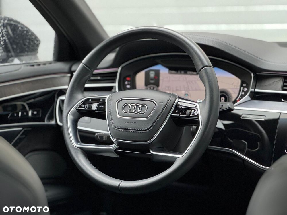 Audi A8 - 14