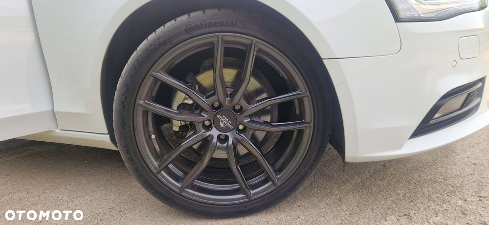Audi A4 Avant 2.0 TDI Quattro S tronic - 15
