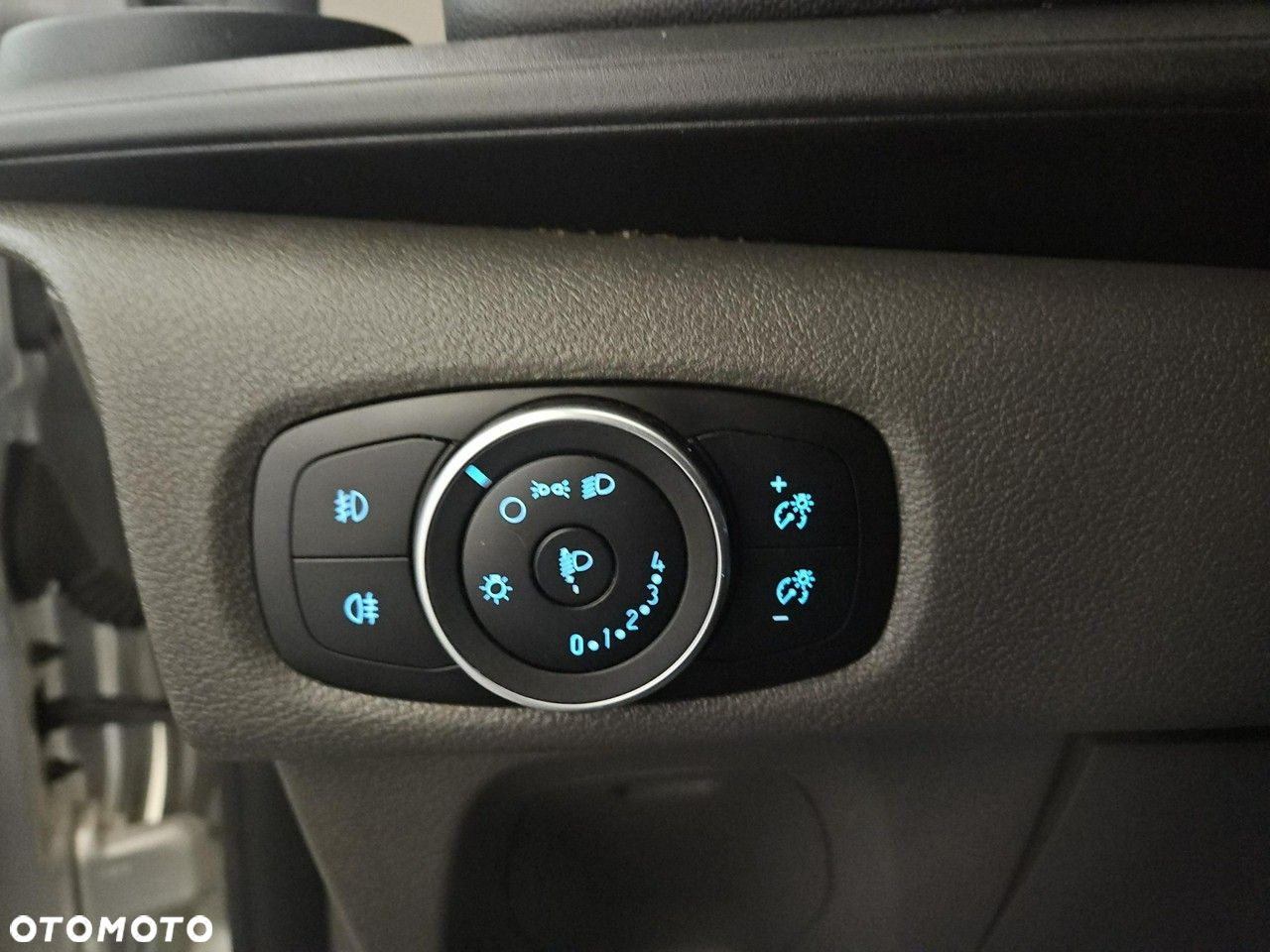 Ford Transit Custom - 17