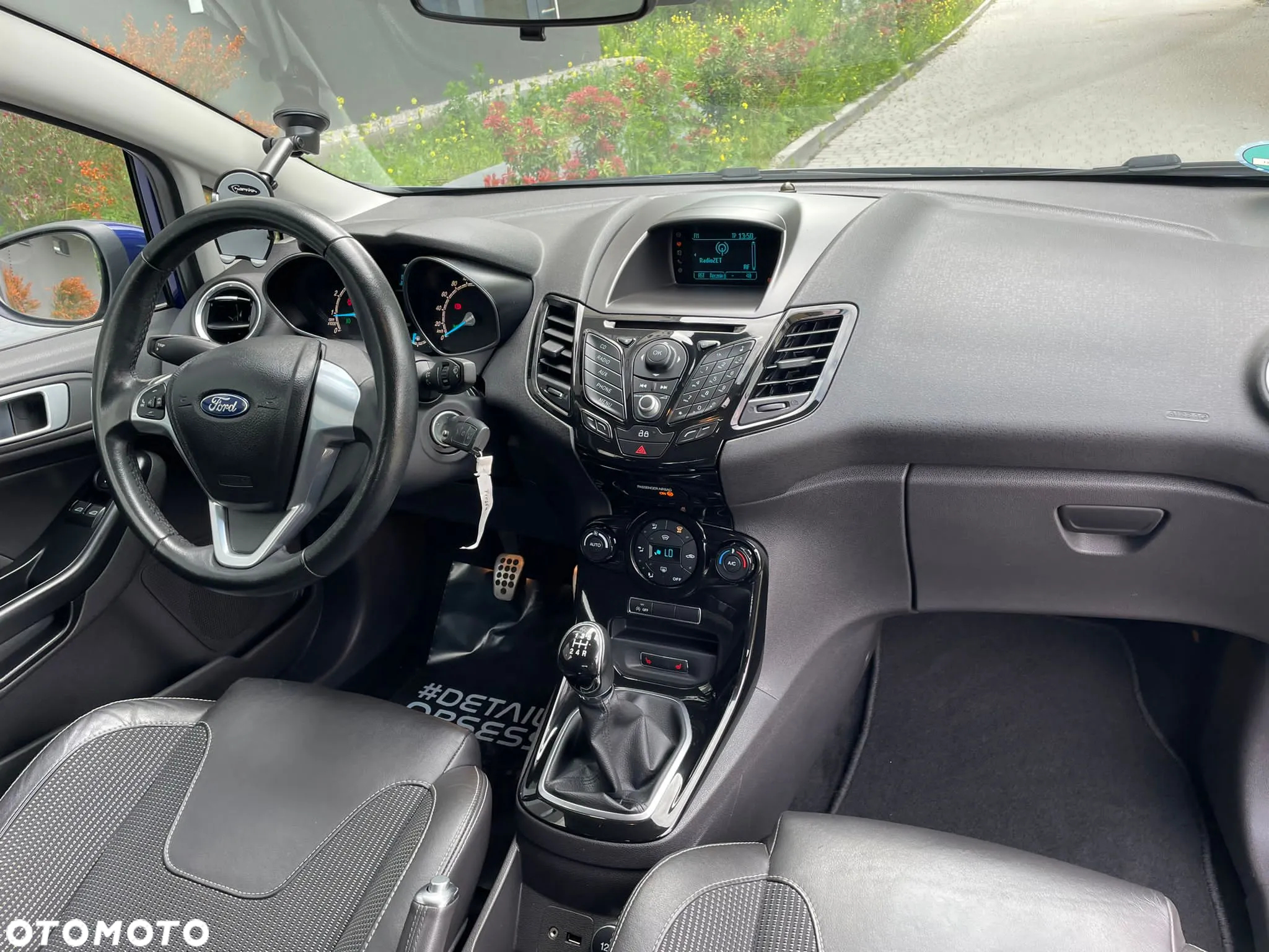Ford Fiesta 1.0 EcoBoost S&S ST-LINE - 17