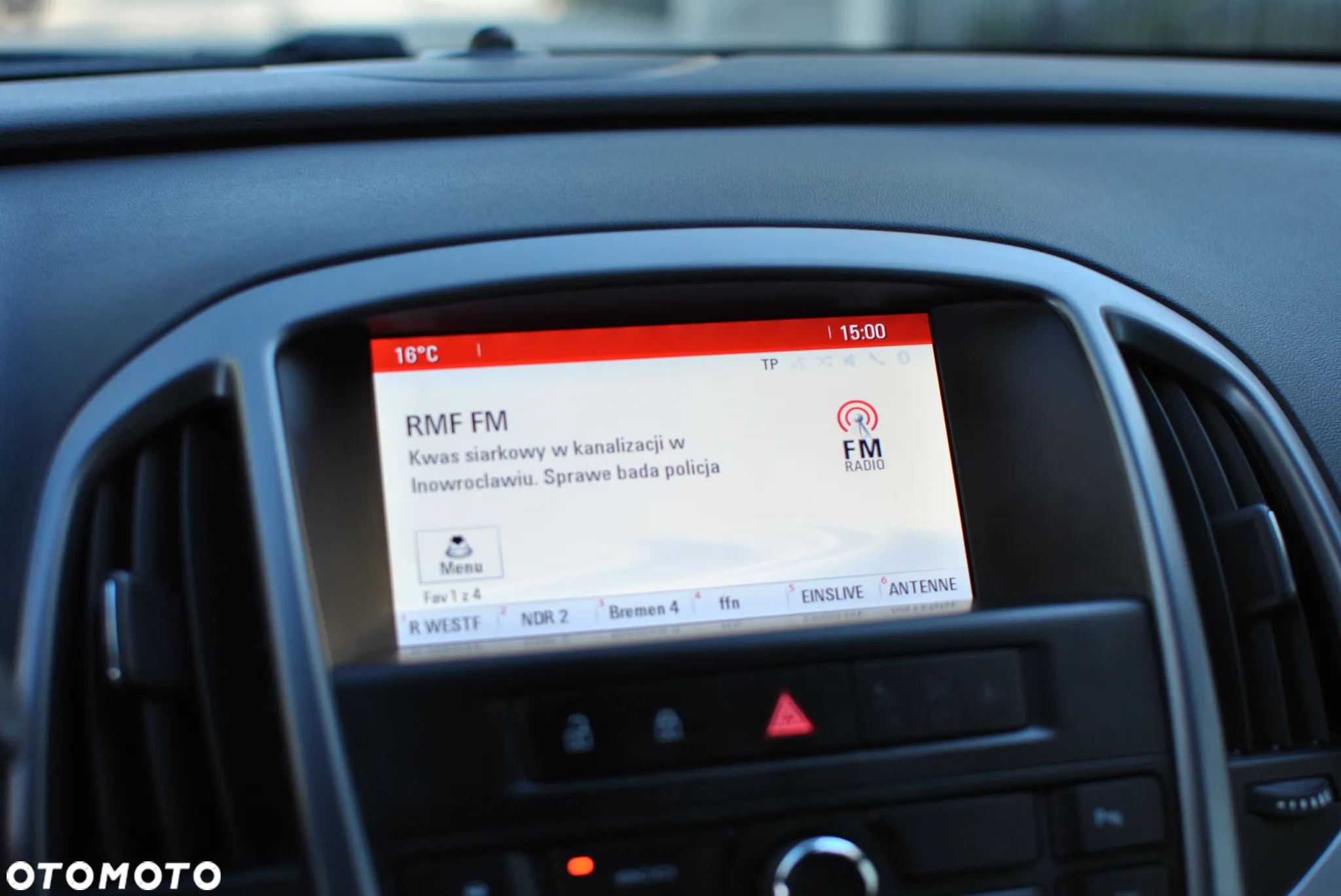 Opel Astra IV 1.4 T Cosmo - 20