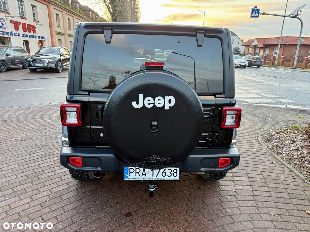 Jeep Wrangler Unlimited GME 2.0 Turbo Sahara - 5