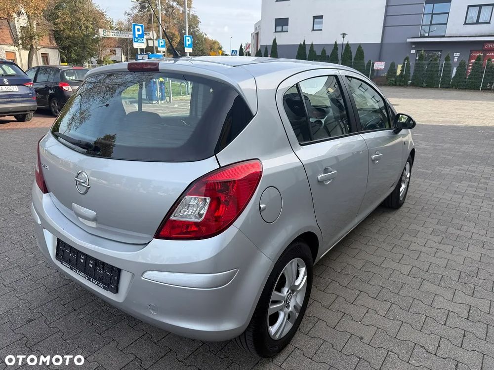 Opel Corsa - 6