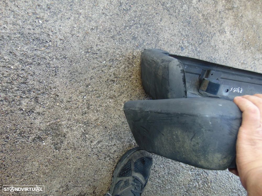 Peugeot 305 para-choques - 10