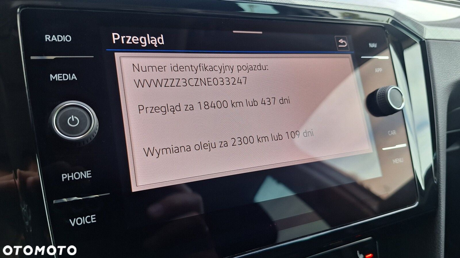 Volkswagen Passat - 33