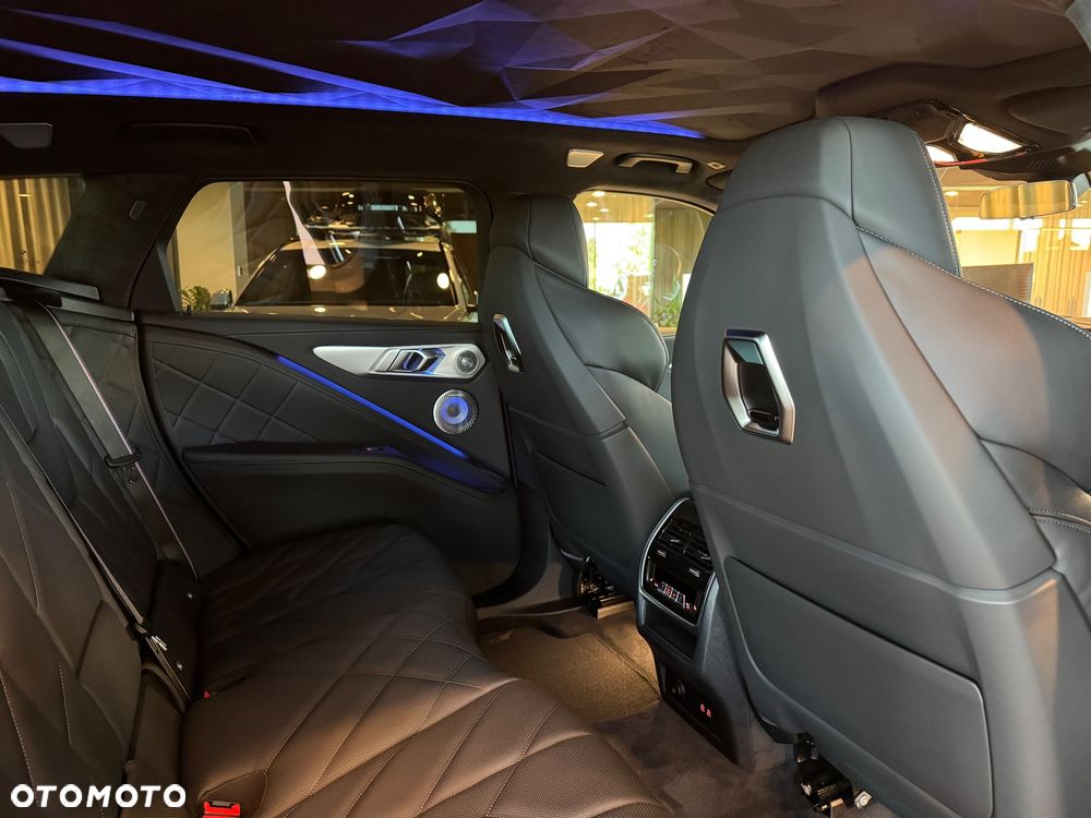 BMW XM 50e PHEV sport - 14