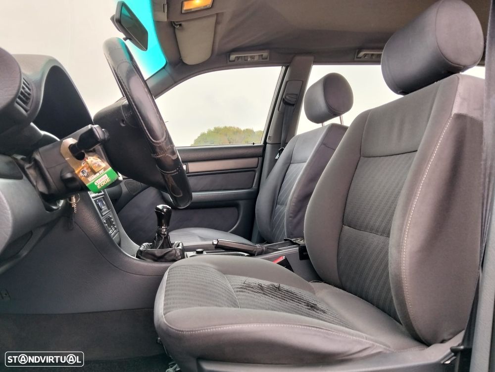 Audi A6 Avant 2.5 TDI - 10