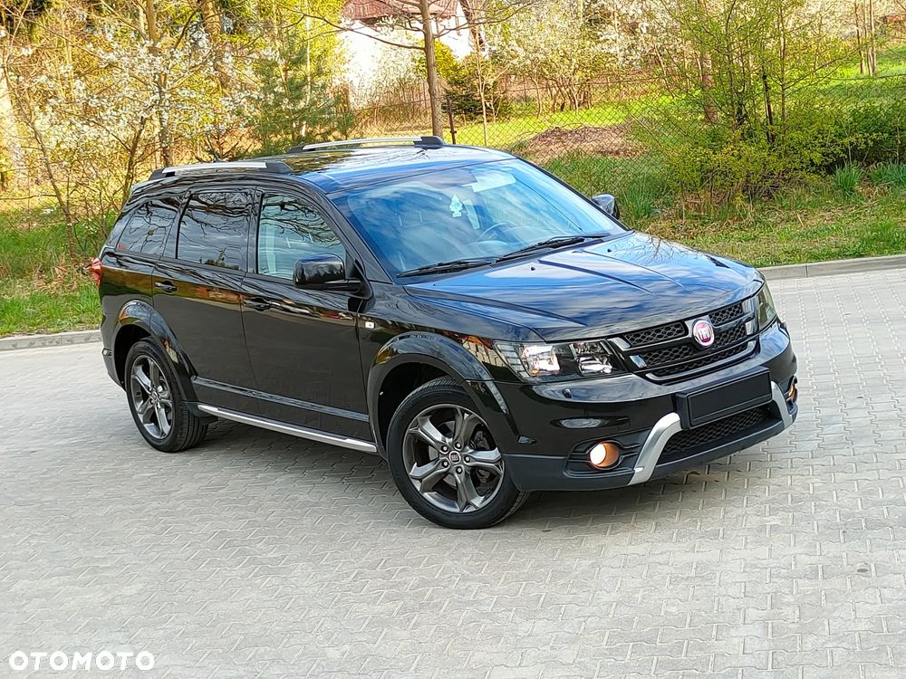 Fiat Freemont 2.0 Multijet 16V DPF Automatik Allrad Lounge - 2