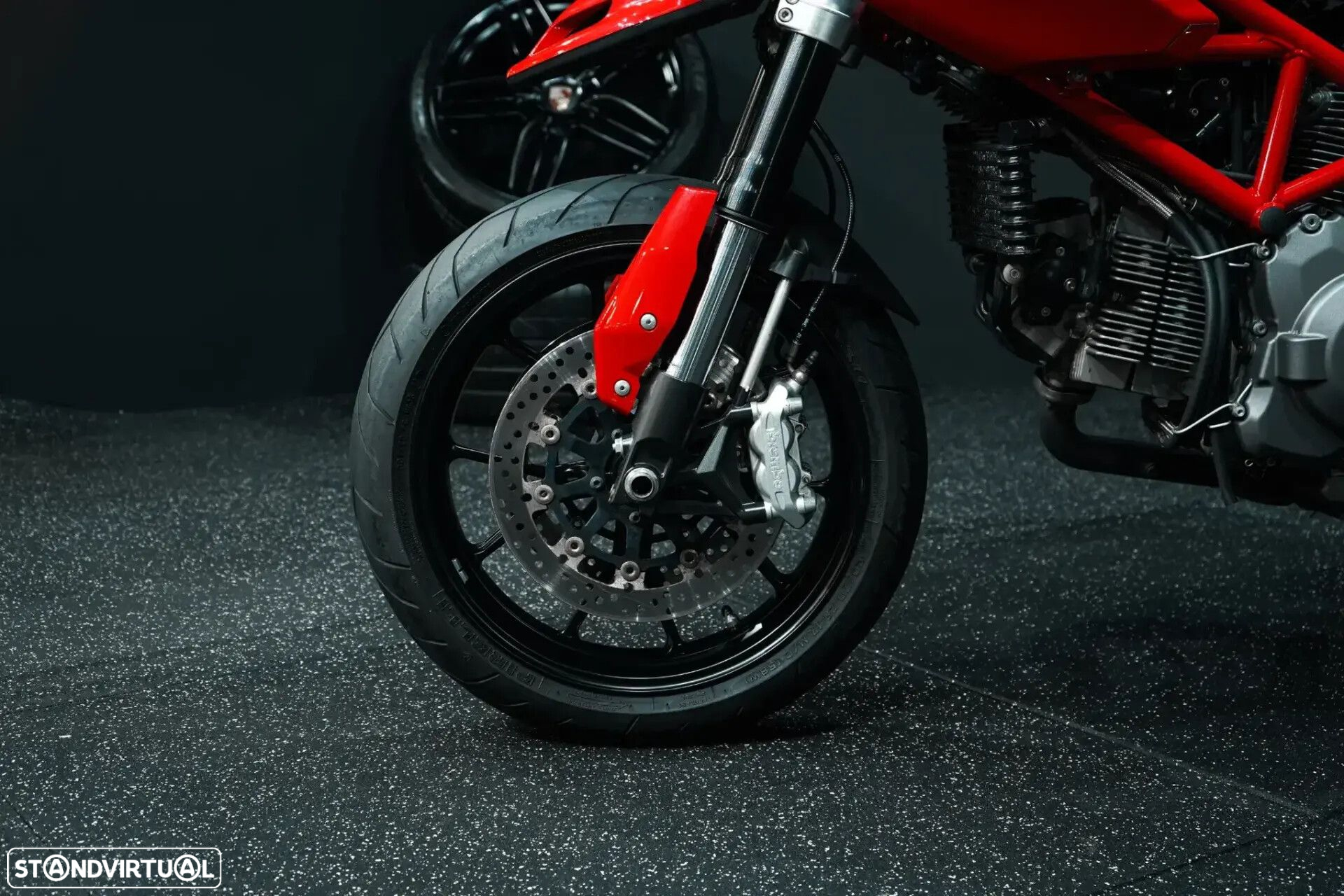 Ducati Hypermotard - 5