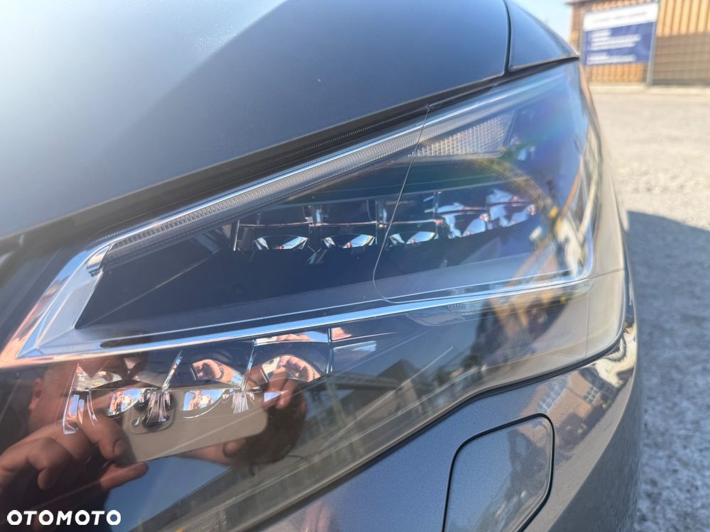 Seat Leon 2.0 TDI DPF Start&Stop DSG XCELLENCE - 27