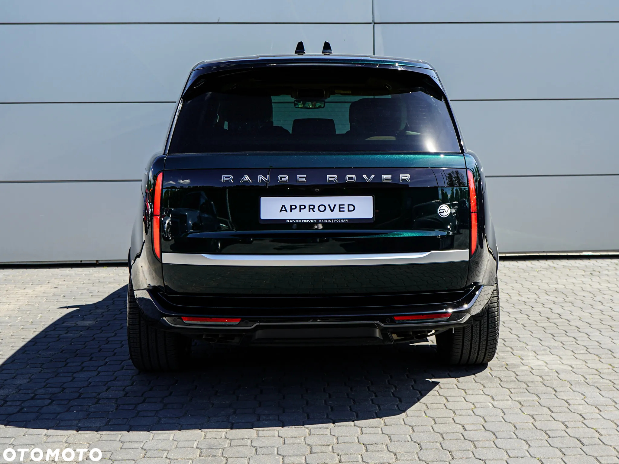 Land Rover Range Rover P615 LWB 5-Sitzer SV - 40