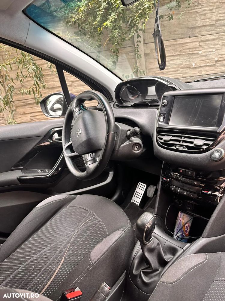 Peugeot 208 1.2 L PureTech Active - 2