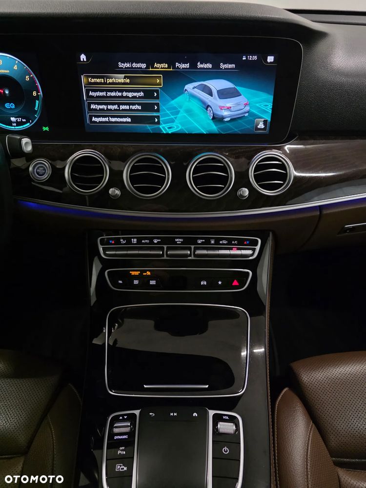 Mercedes-Benz Klasa E 300 de 9G-TRONIC AMG Line - 16