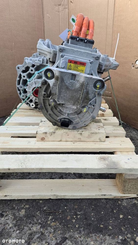 silnik elektryczny mg zs ev 2020r tz204xs105k02 143km nr 415653w - 8