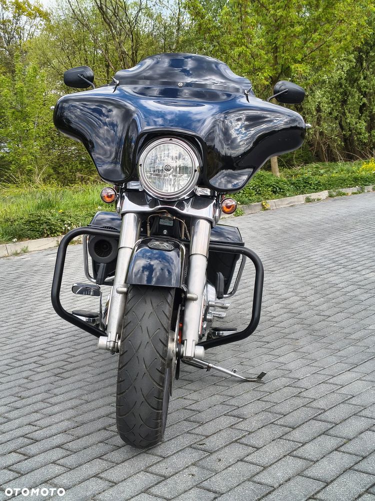 Harley-Davidson Touring Street Glide - 10