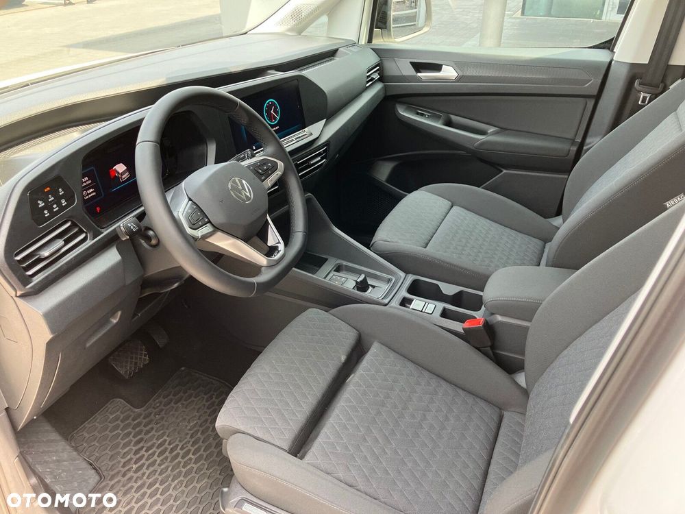 Volkswagen Caddy Caddy Maxi Life 7-miejscowy silnik: 1,5 l TSI eHybrid EU6 85 kW / skrzynia biegów: automatyczna DSG, 6-biegowa rozstaw osi: 2970 mm - 6