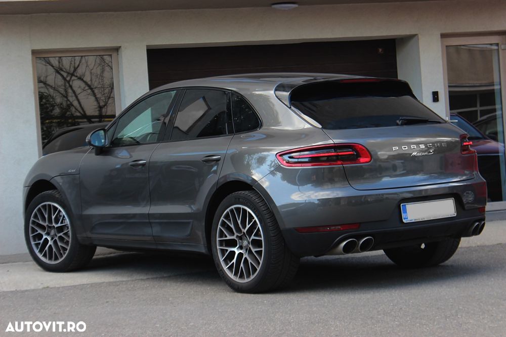 Porsche Macan - 12