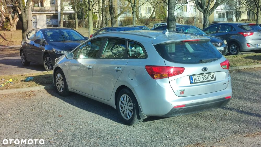 Kia Ceed 1.6 CRDi L - 1
