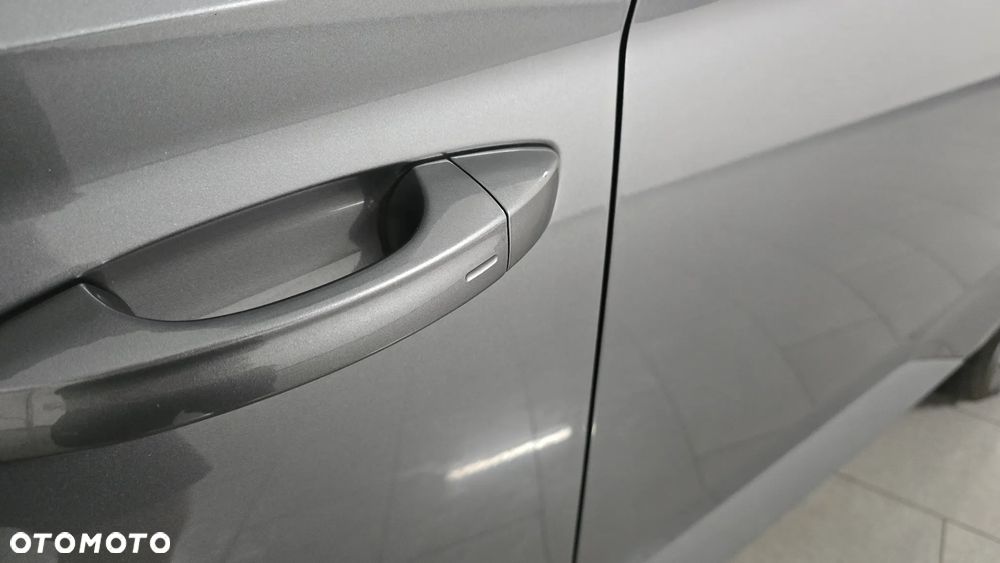 Skoda Superb 2.0 TDI SCR Sportline DSG - 13