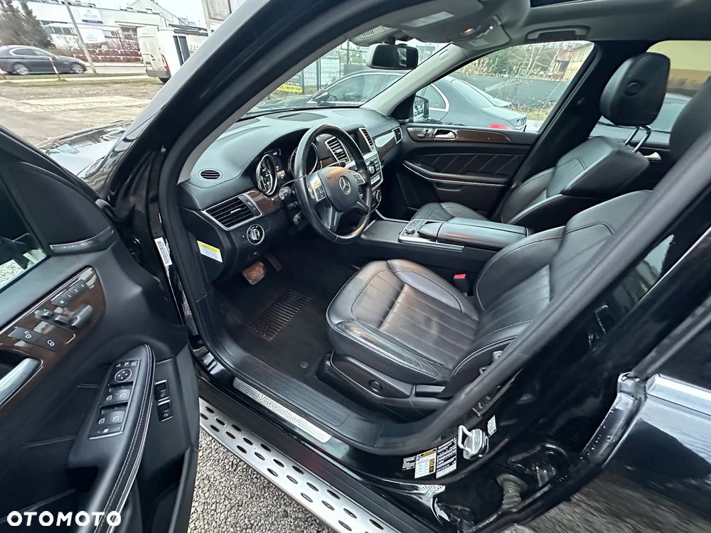 Mercedes-Benz GL 500 4-Matic - 29