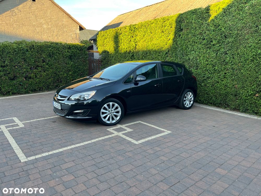 Opel Astra 1.4 T Enjoy EU6 - 1