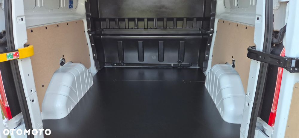 Ford Transit Custom - 25