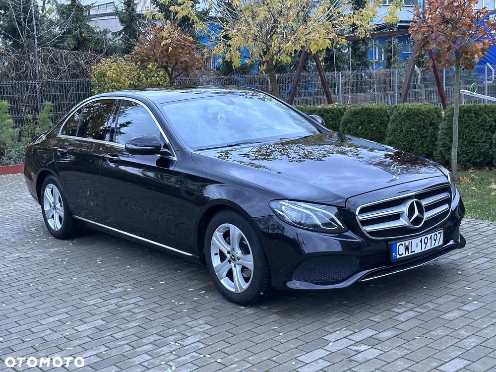 Mercedes-Benz Klasa E 220 d 9G-TRONIC - 9