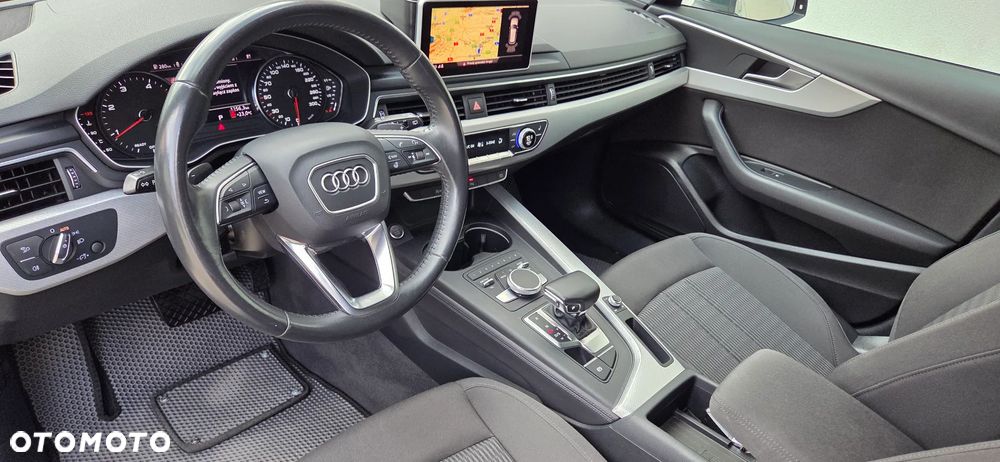 Audi A4 Avant 35 TDI S tronic design - 30