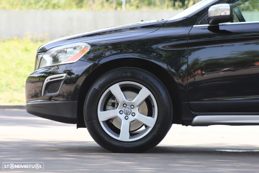 Volvo XC 60 2.0 D4 R-Design 139g Start/Stop - 16