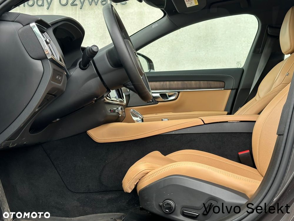 Volvo S90 - 23