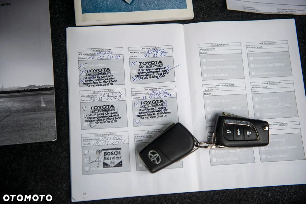 Toyota Auris 1.6 Edition - 36