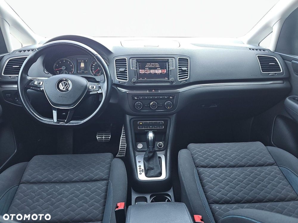 Volkswagen Sharan - 16