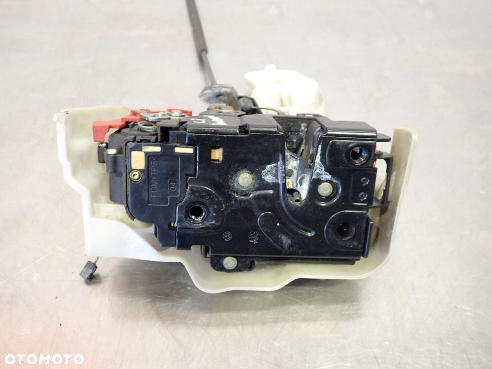 ZAMEK LEWY PRZÓD DRZWI VOLKSWAGEN TOURAN I - 3