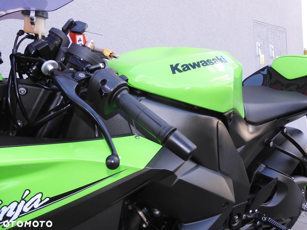Kawasaki Ninja - 28