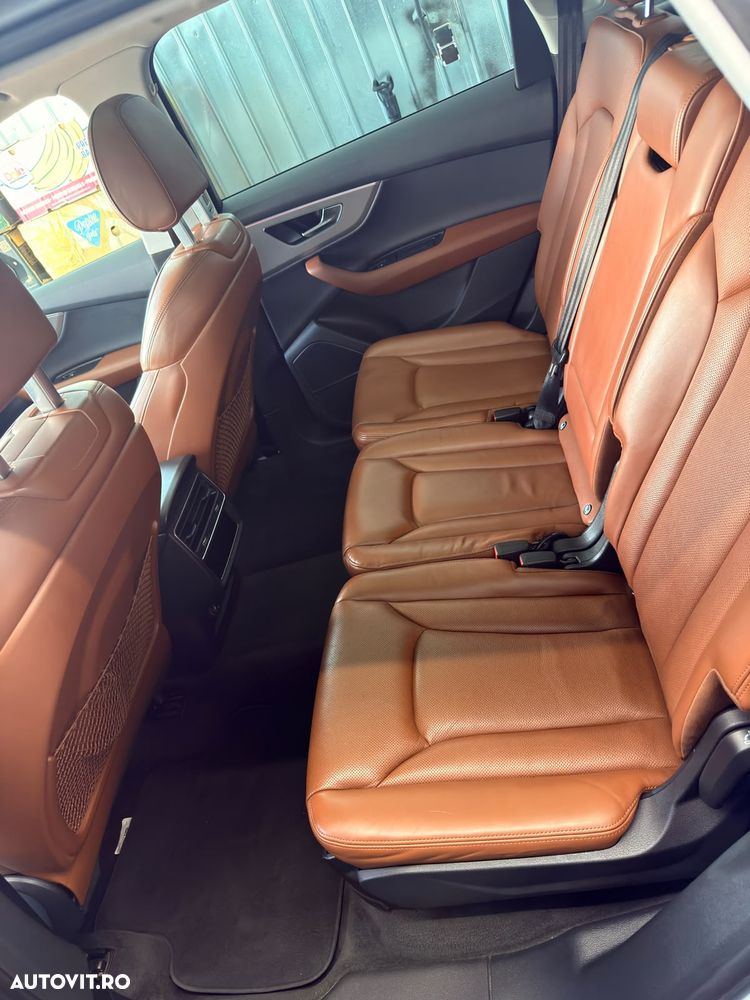 Audi Q7 - 21