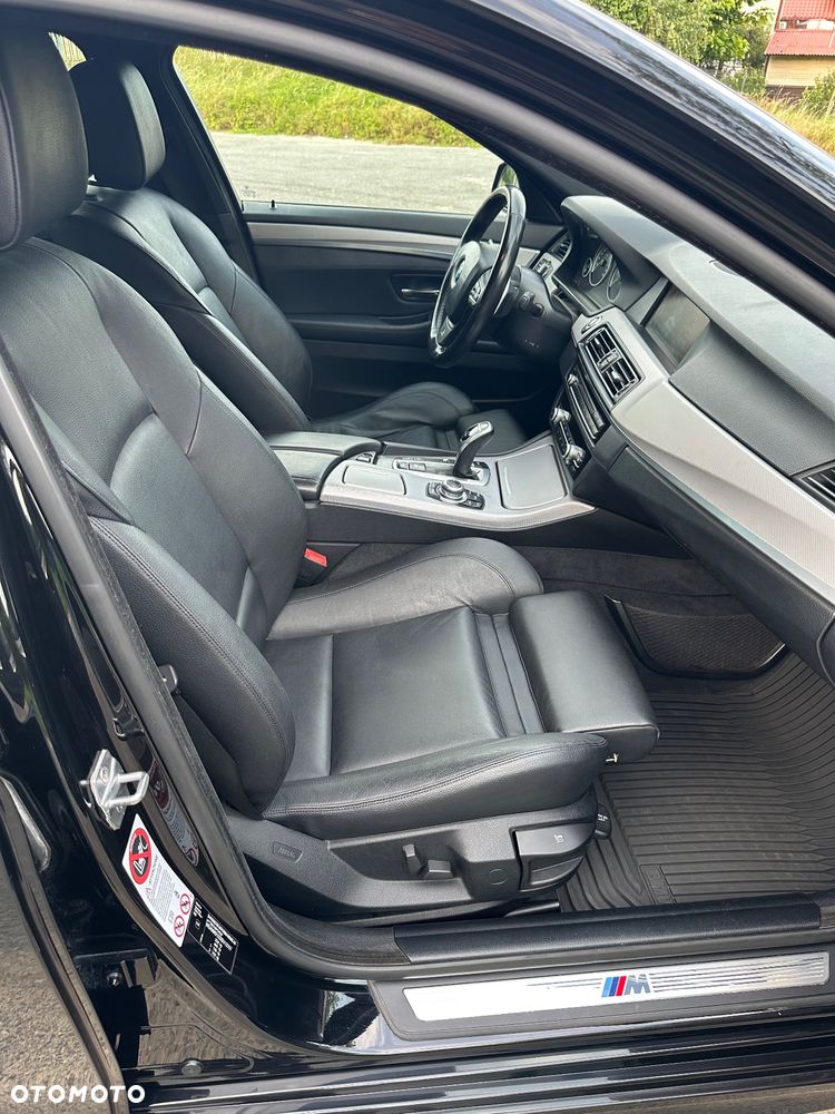 BMW Seria 5 530d xDrive - 11