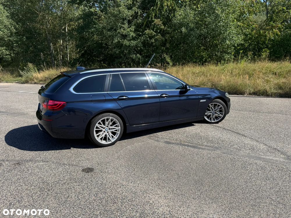 BMW Seria 5 525d Luxury Line - 7