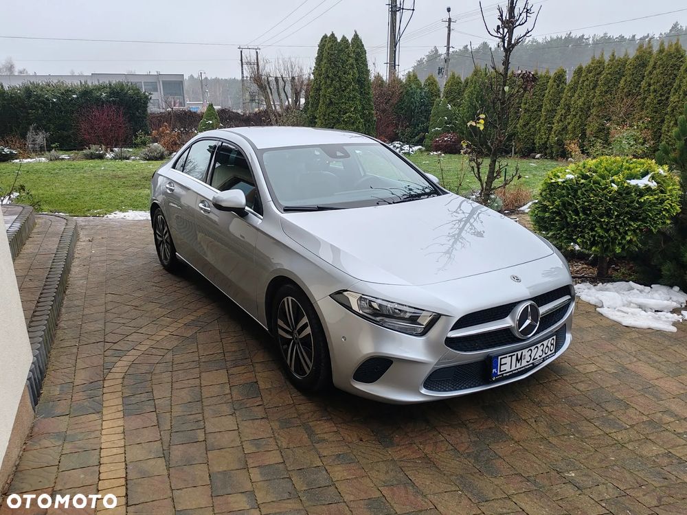 Mercedes-Benz Klasa A 180 d 7G-DCT Edition 19 - 14