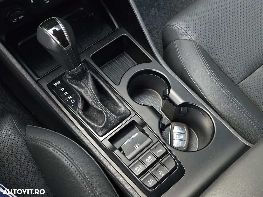 Hyundai Tucson blue 1.6 CRDi 2WD DCT Premium - 15