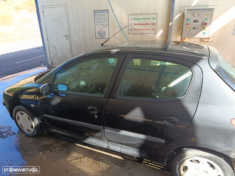 Peugeot 206 1.1 XT - 3
