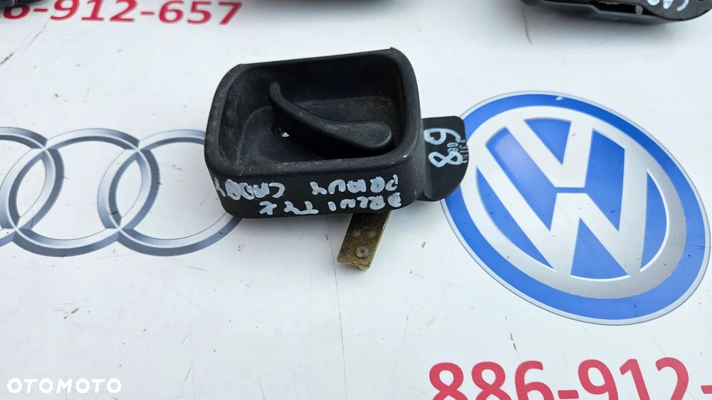 VW Caddy 2K III 2003- Rolka drzwi przesuwnych prawych Rolki drzwi przesuwnych prawych Prowadnica prawa Zamek Rygiel Mocowanie Obudowa Klamka odbojnik - 7