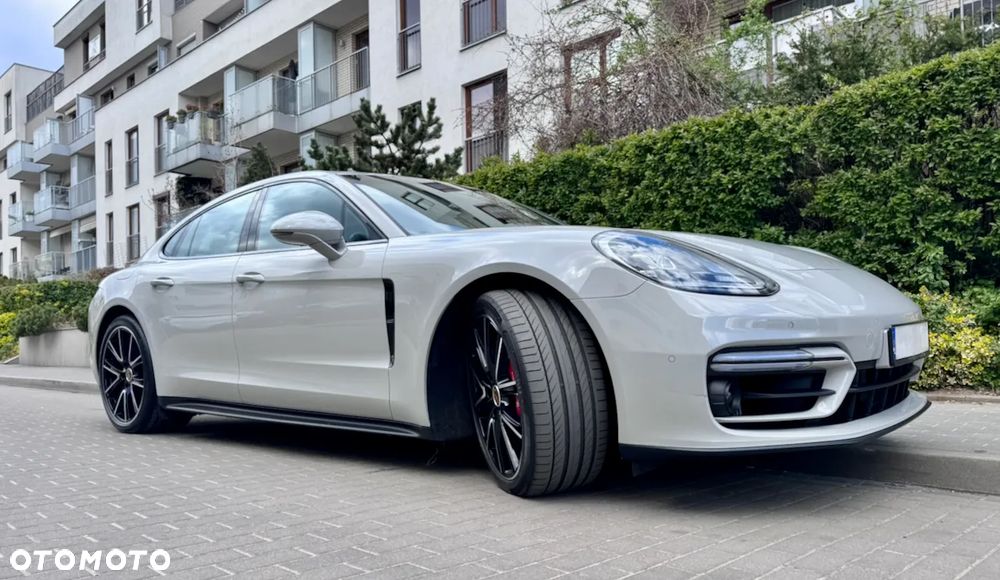 Porsche Panamera - 5